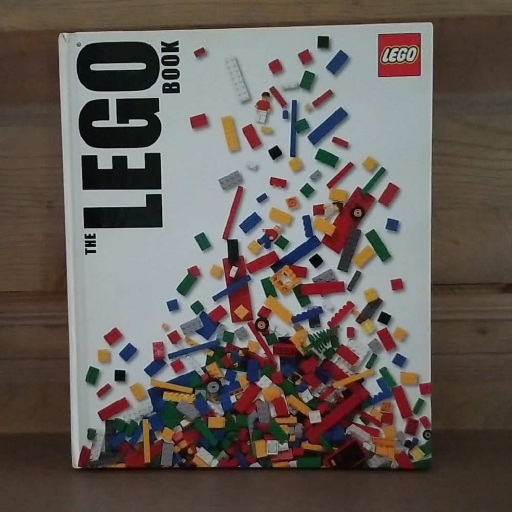 The LEGO Book by Daniel Lipkowitz
